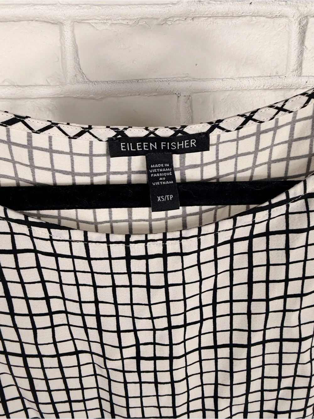 Eileen Fisher Silk Blend Windowpane Grid Sleeveless Tunic Top XS‎ - Picture 2 of 4